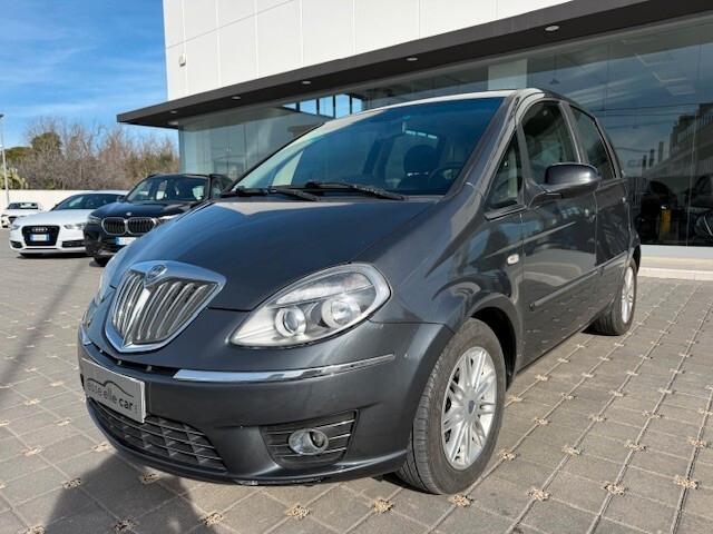 Lancia MUSA 1.3 Mjt 95 CV Gold 2012