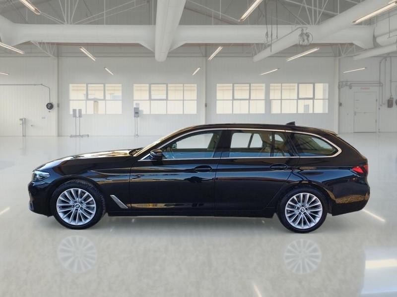 BMW 520 MH48V AUTO LUXURY TOURING STATION WAGON