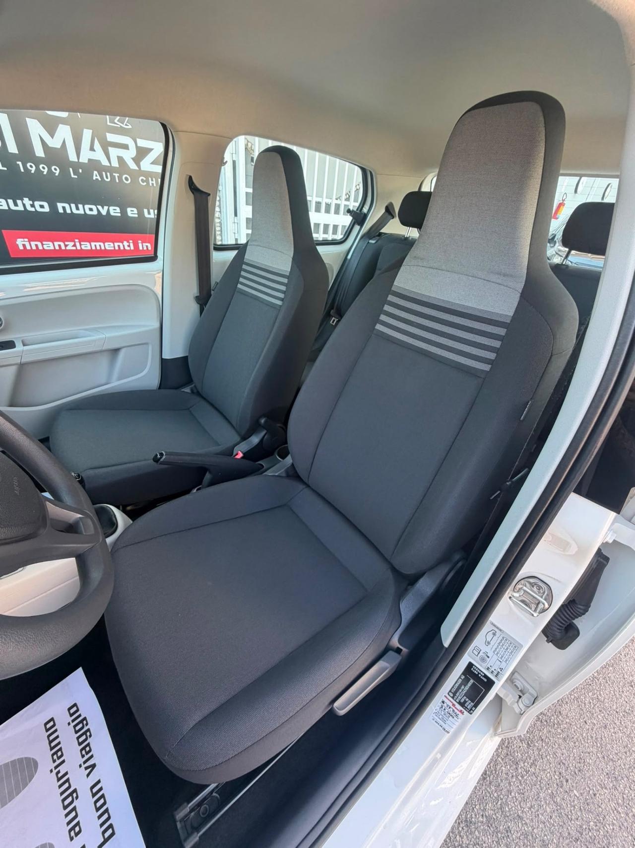Volkswagen up! 1.0 75 CV 5p. high