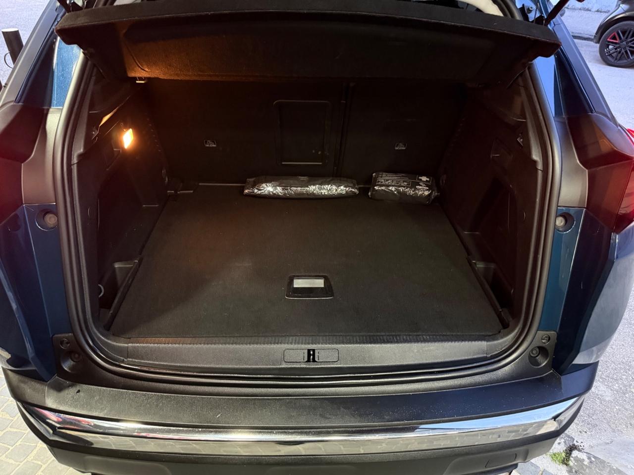 Peugeot 3008 BlueHDi 130 S&S EAT8 Allure Pack