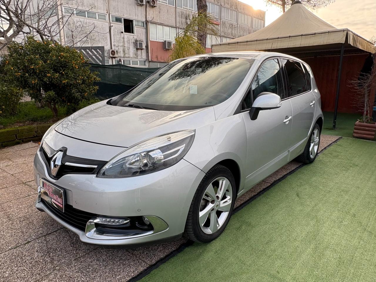 Renault Scenic XMod 1.5 dCi 110CV limited