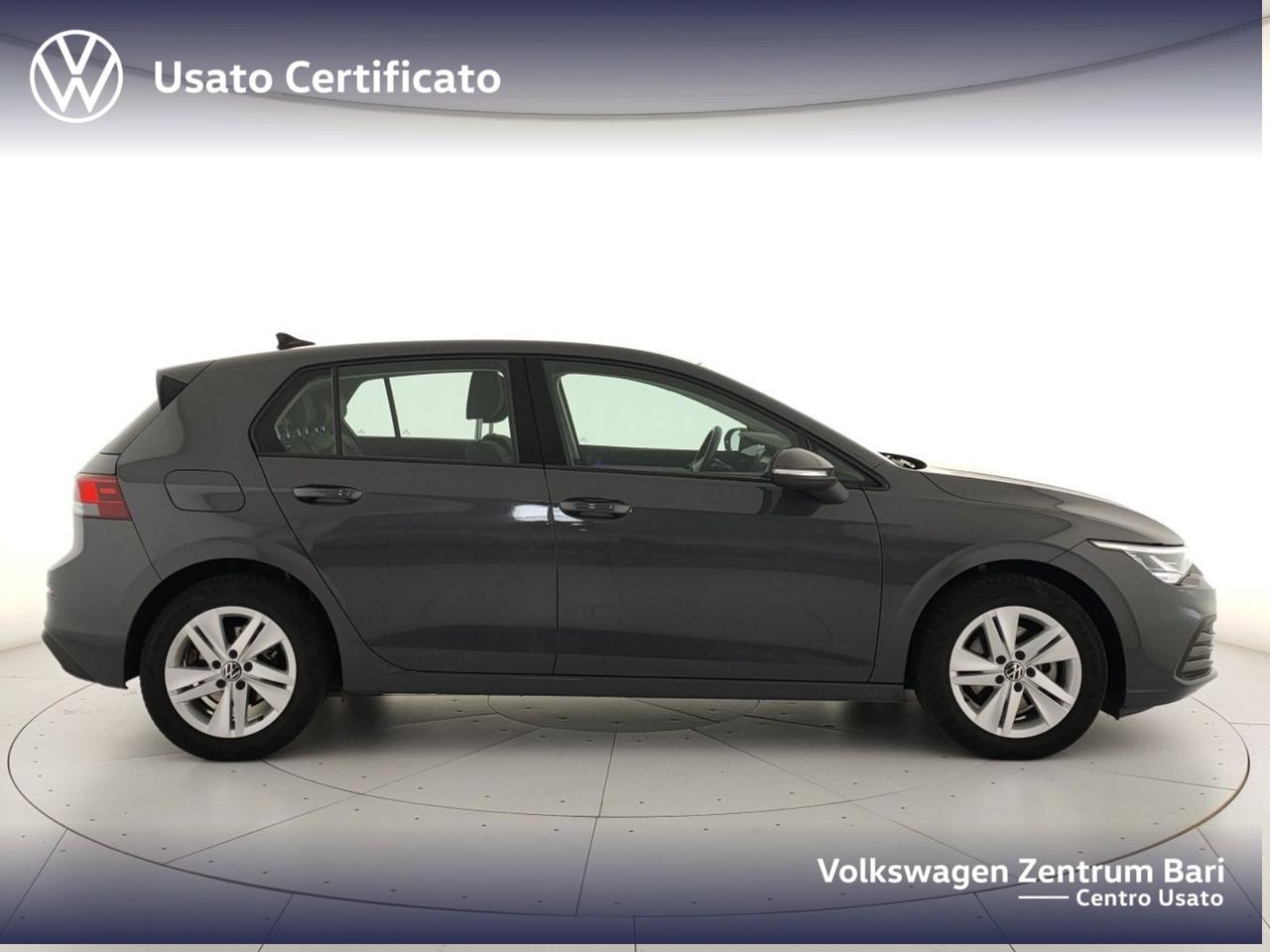 Volkswagen Golf 1.0 etsi evo life 110cv dsg