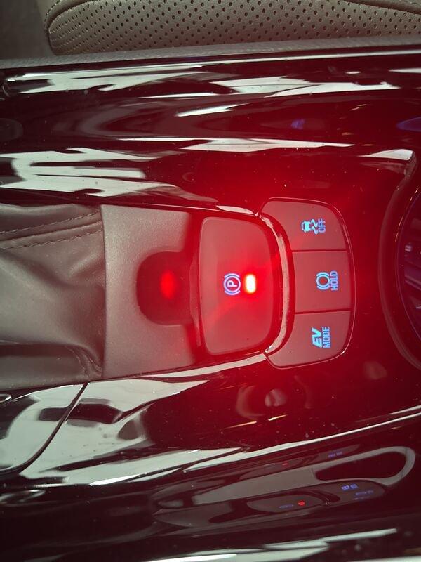 Toyota C-HR I 2020 2.0h Lounge e-cvt