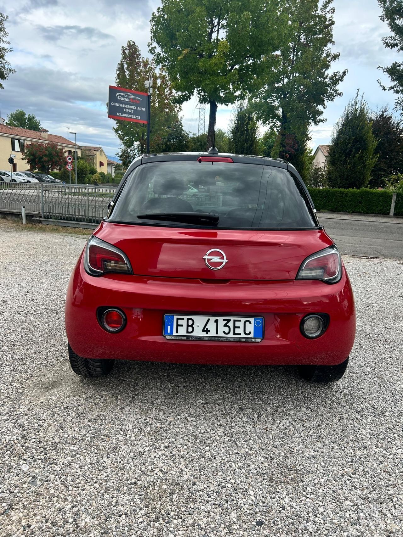 Opel Adam 1.2 70 CV