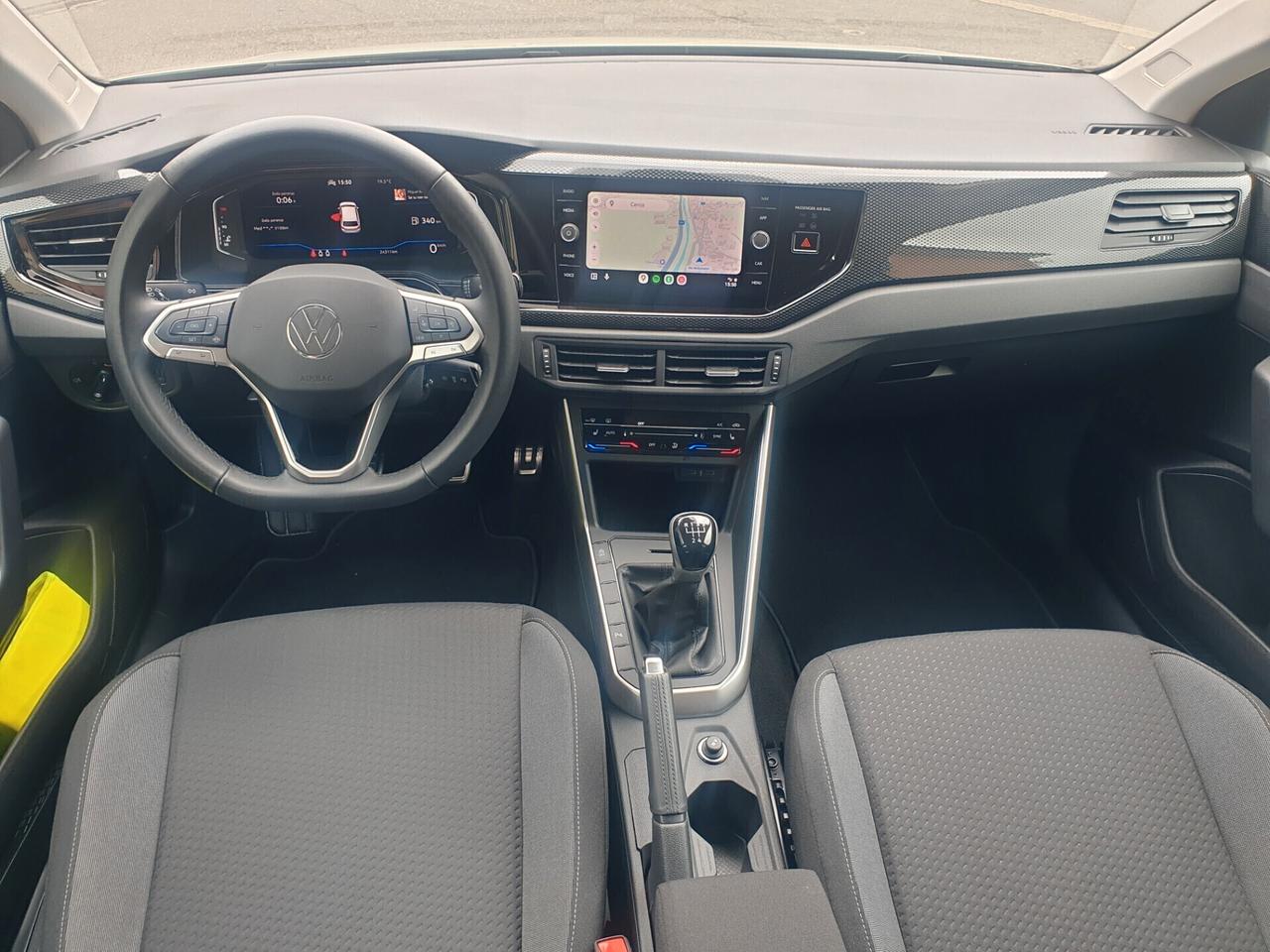 Volkswagen Polo 1.0 active
