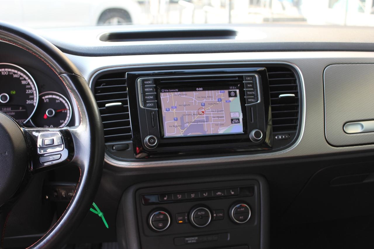 Volkswagen Maggiolino 1.2 TSI Club DSG NAVY FARI FULL LED