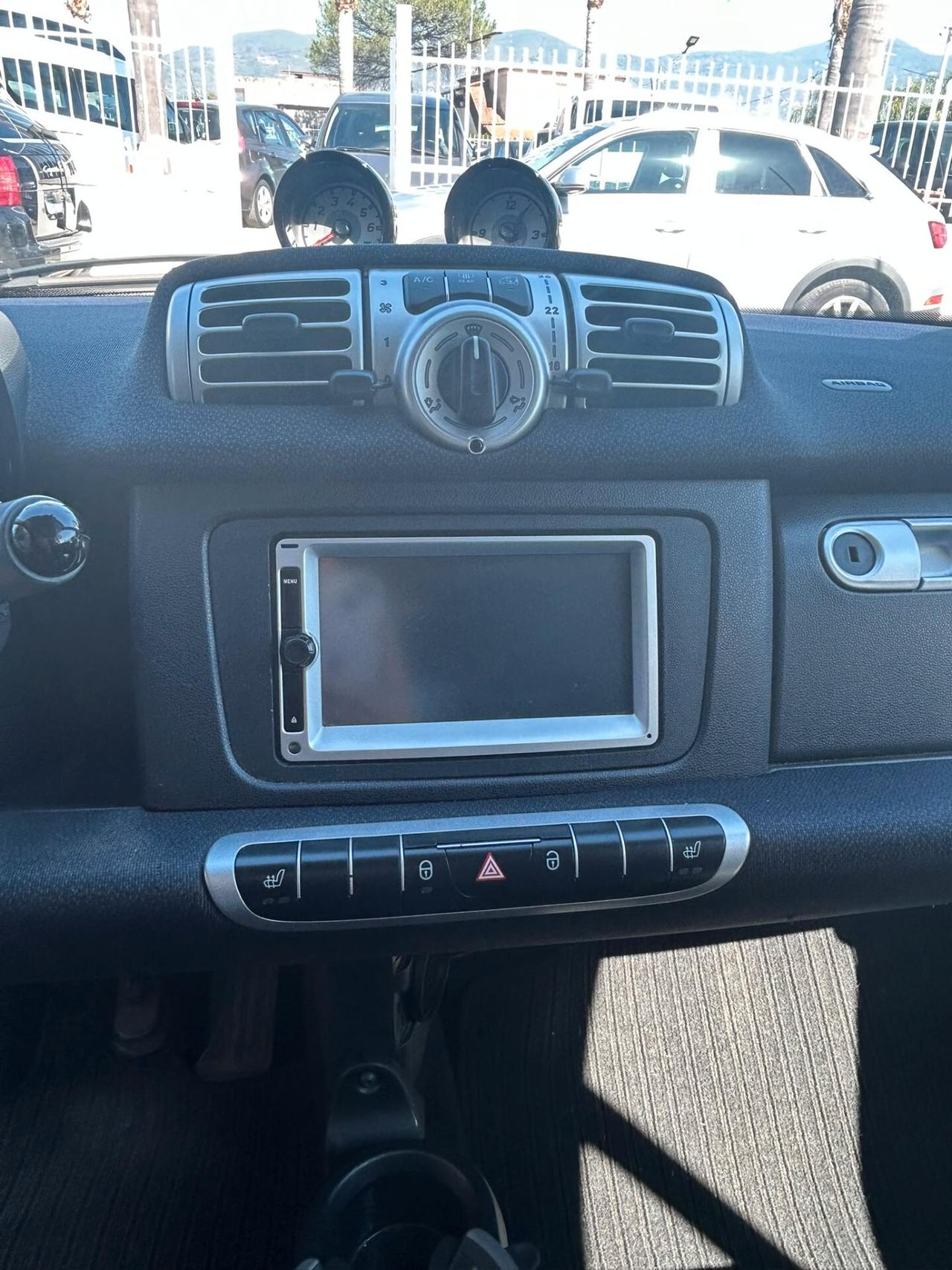 Smart ForTwo 1000 52 kW MHD cabrio passion