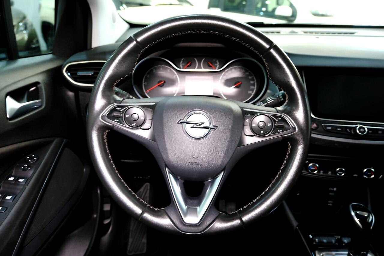 Opel Crossland GS 1200 T 130cv AT6 LED