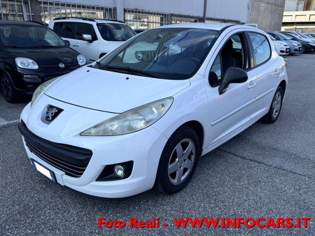 PEUGEOT 207 1.4 HDi 70CV 5 PORTE - NEOPATENTATI