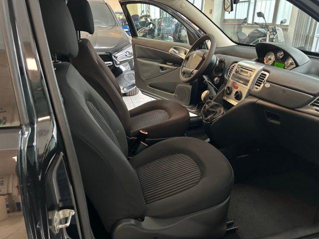 LANCIA Ypsilon 1.2 Oro
