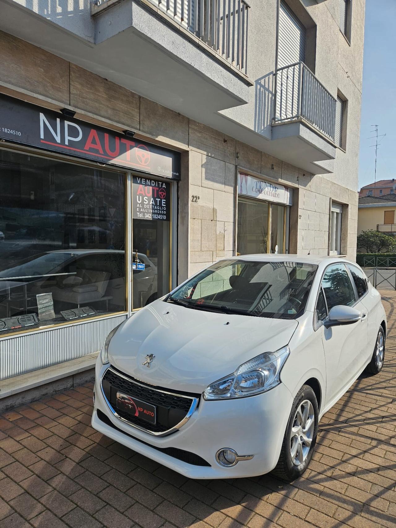 Peugeot 208 1.4 HDi NEOPATENTATI