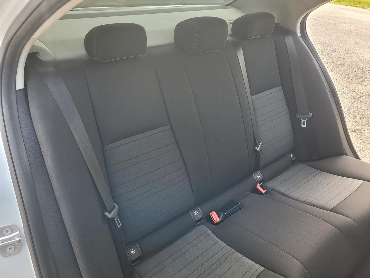Mercedes-benz C 180 d Auto Business