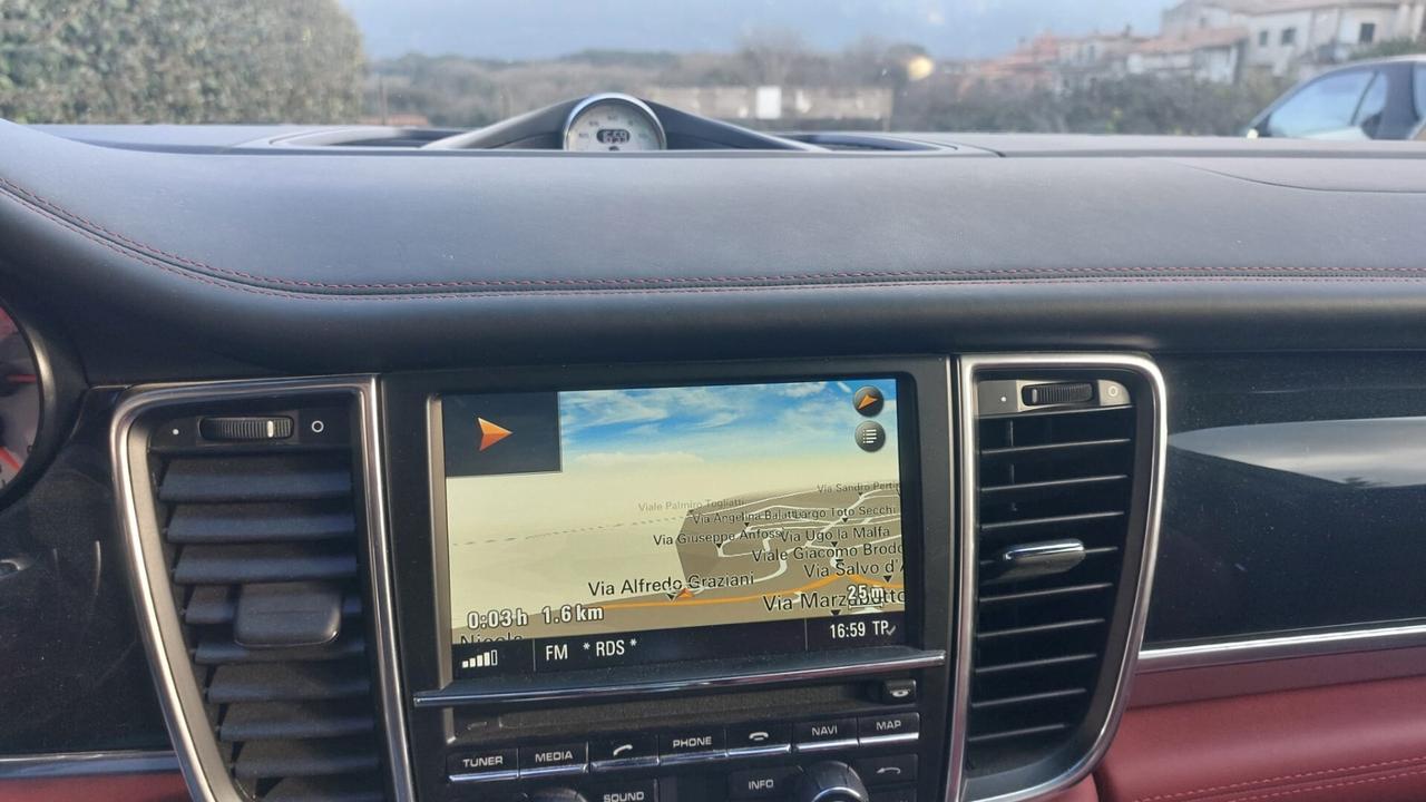 Porsche Panamera - 3.0 Diesel - Edition 300 Cv