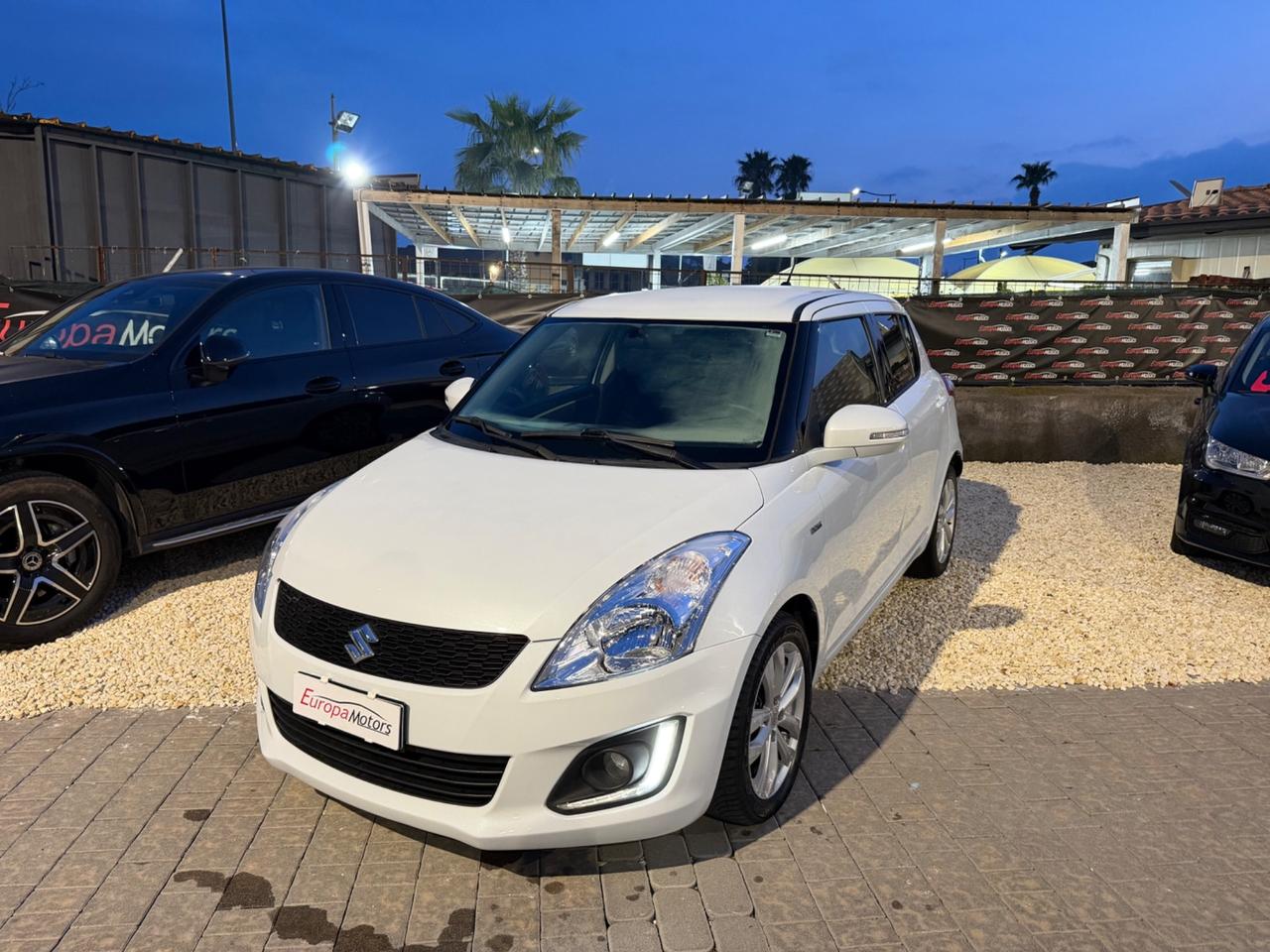 Suzuki Swift 1.3 DDiS 5 porte B-Cool Bi-Color