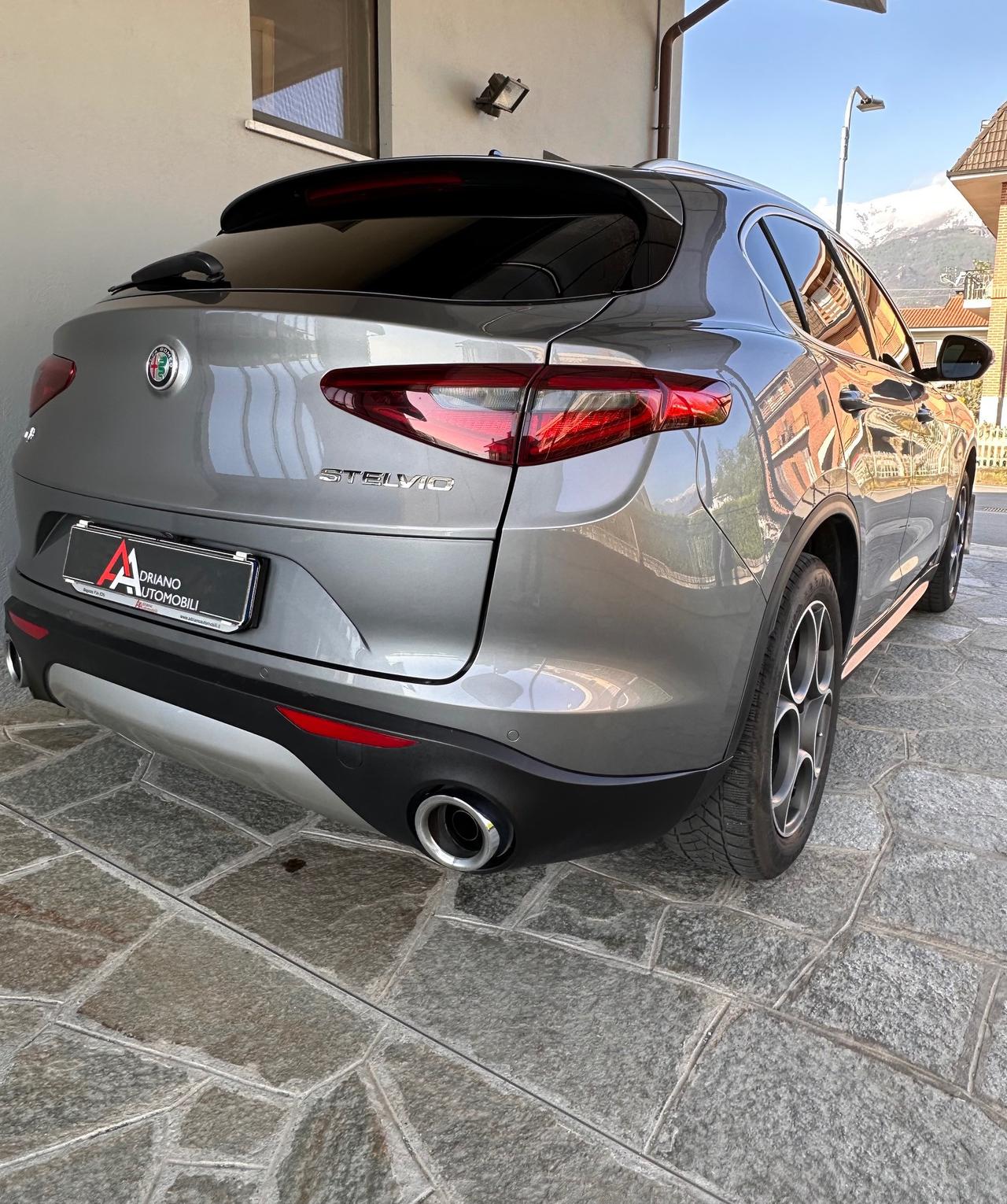 Alfa Romeo Stelvio 2.2 t Super Q4 210cv auto