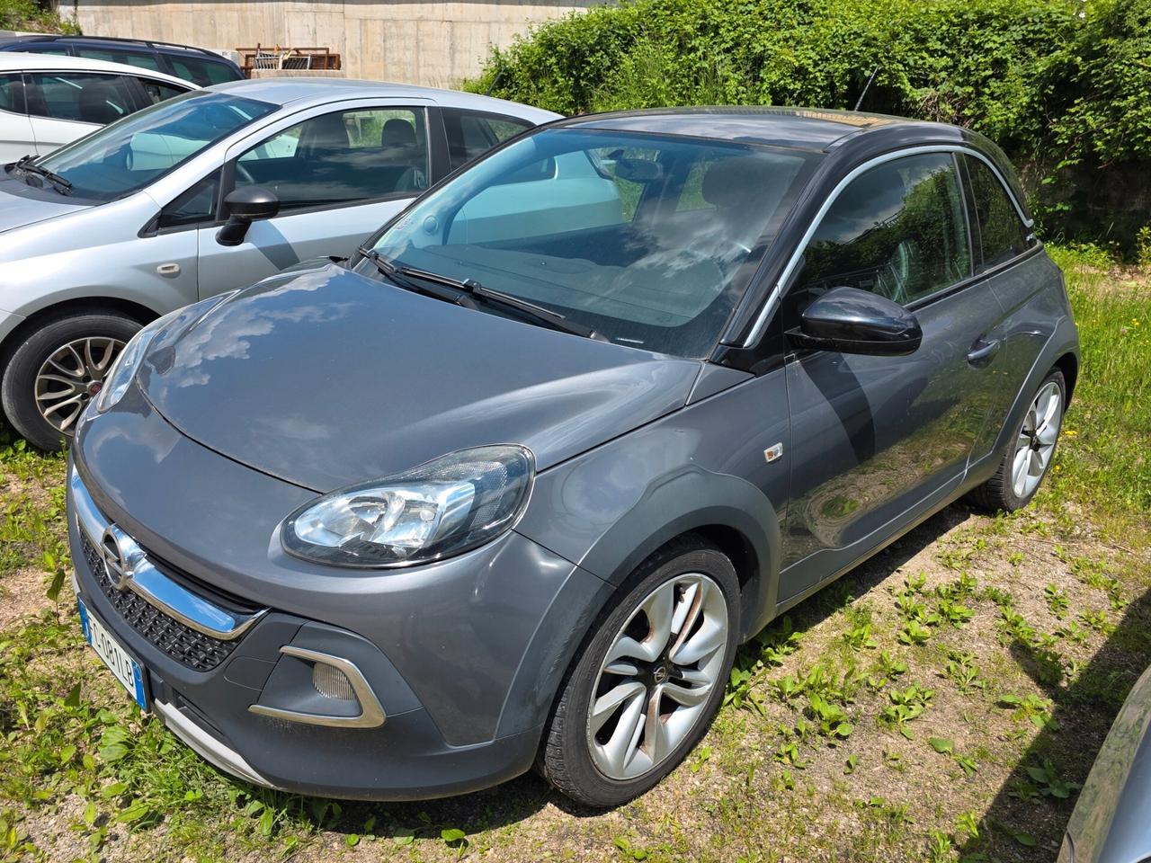 Opel Adam 1.2 70 CV anno 2016 90.000km