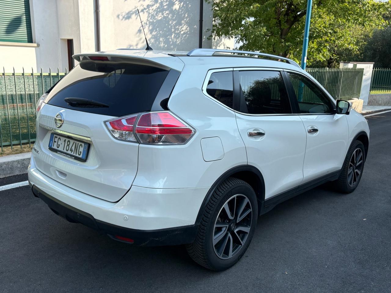 Nissan X-Trail 1.6 dCi EURO 6B Tekna 7 POSTI FULL OPTIONAL