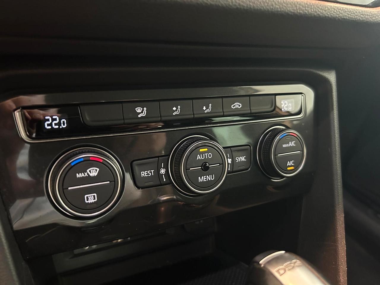 Volkswagen Tiguan 2.0 TDI SCR 4MOTION (4x4) Executive BlueMotion Technology