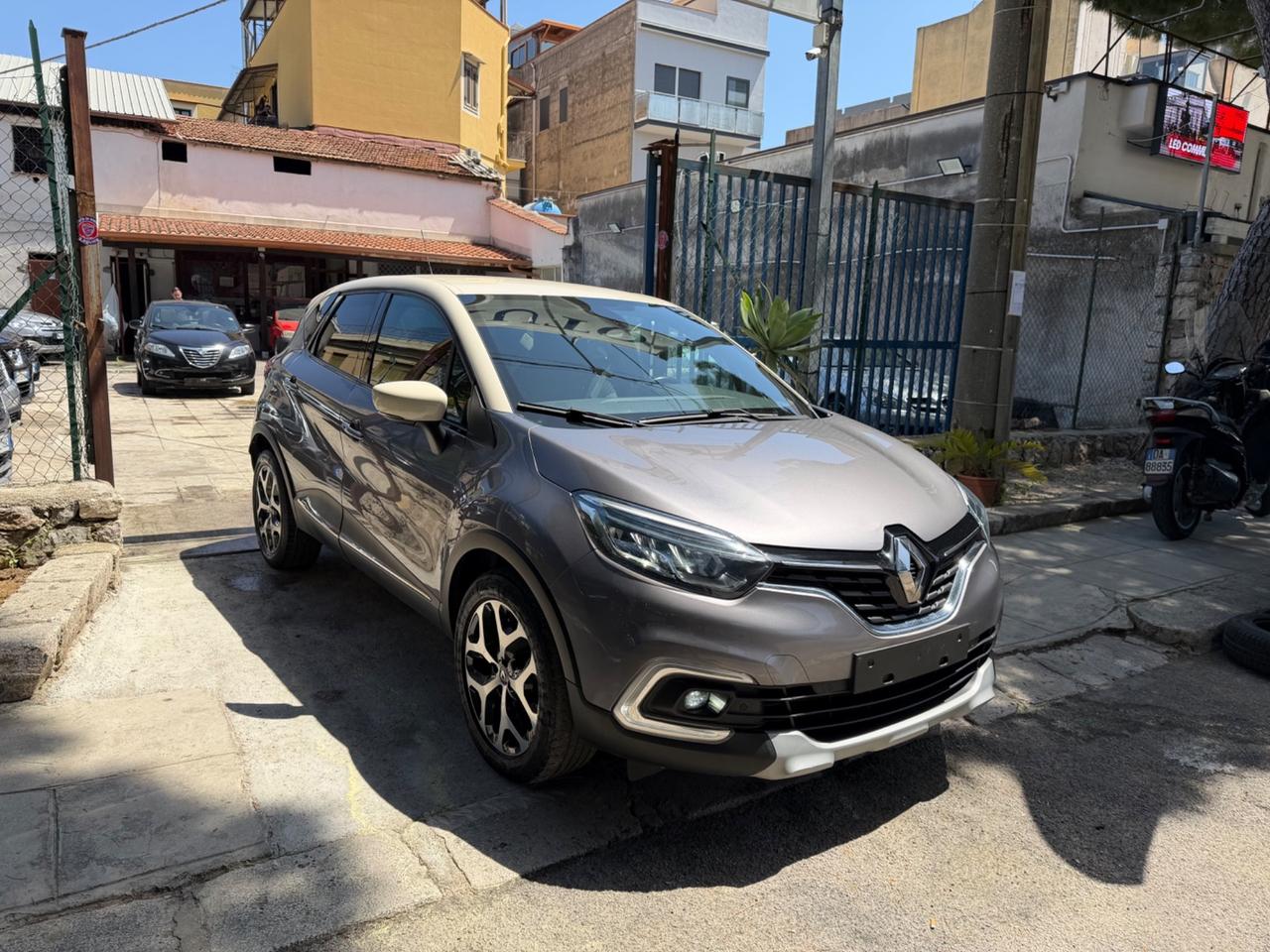 Renault Captur TCe 12V 90 CV Sport Edition