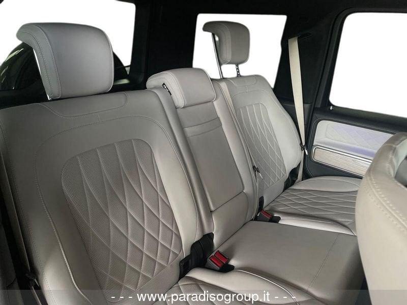 Mercedes-Benz Classe G - W463 2018 G 400 d AMG Line 330cv auto