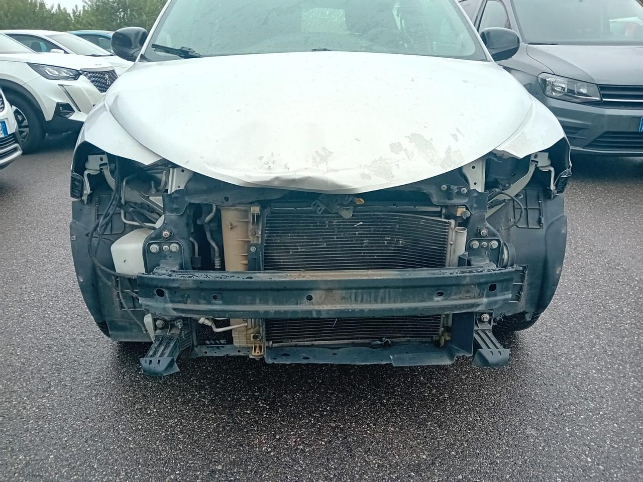 Lancia Ypsilon 1.2 8v Silver INCIDENTATA