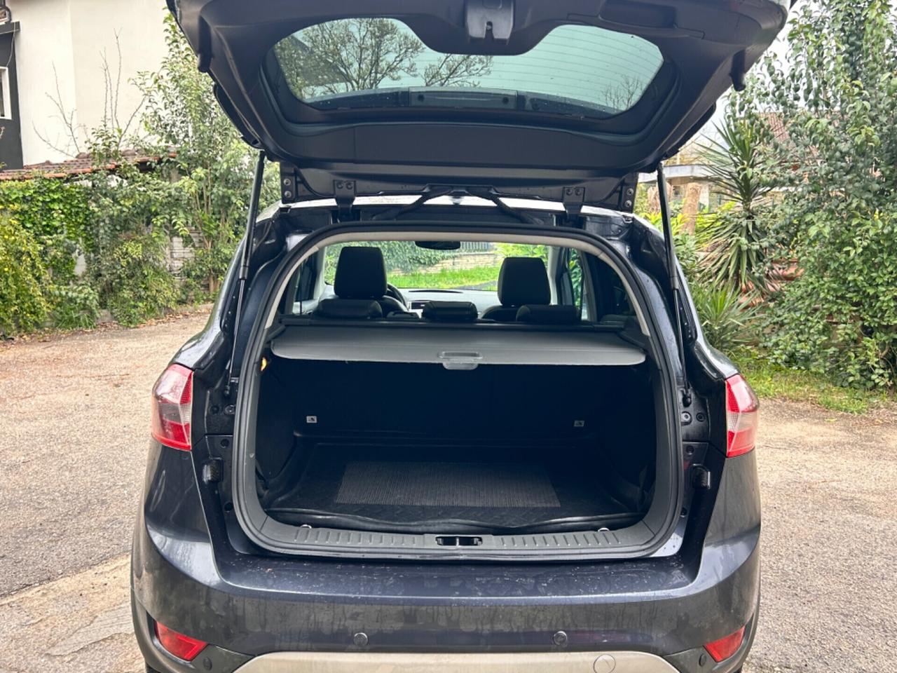 Ford Kuga 2.0 TDCi 136 CV 4WD Titanium