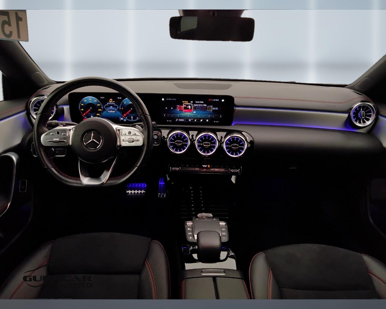 Mercedes-Benz CLA Sh.Brake - X118 - CLA Shooting Brake 200 d Premium auto