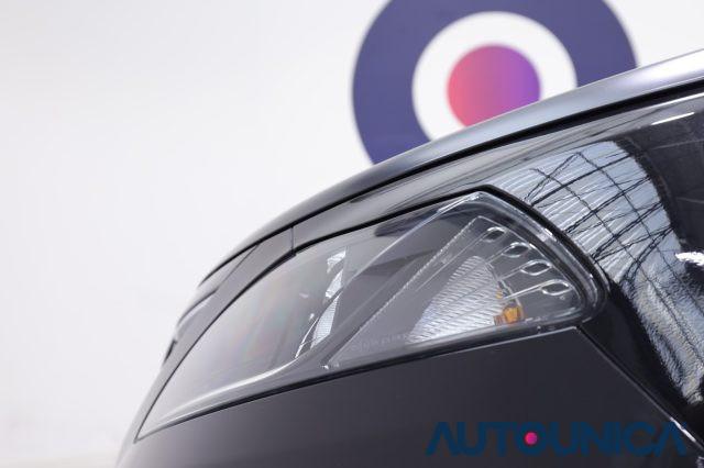 LANCIA Ypsilon 1.0 FIREFLY 5 PORTE S&S HYBRID GOLD FARI LED