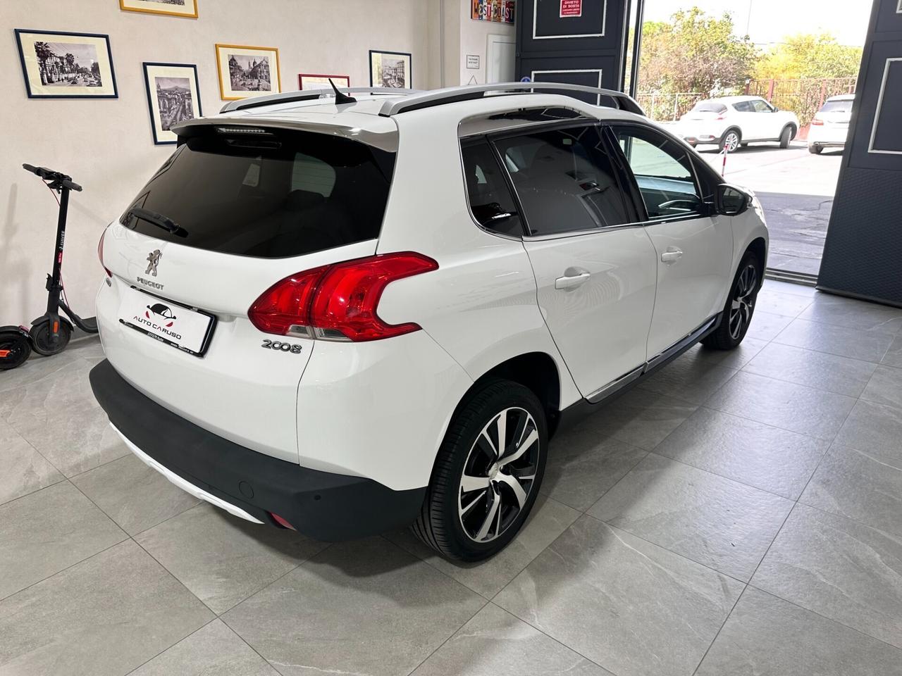 Peugeot 2008 BlueHDi 100cv Allure – PERFETTA