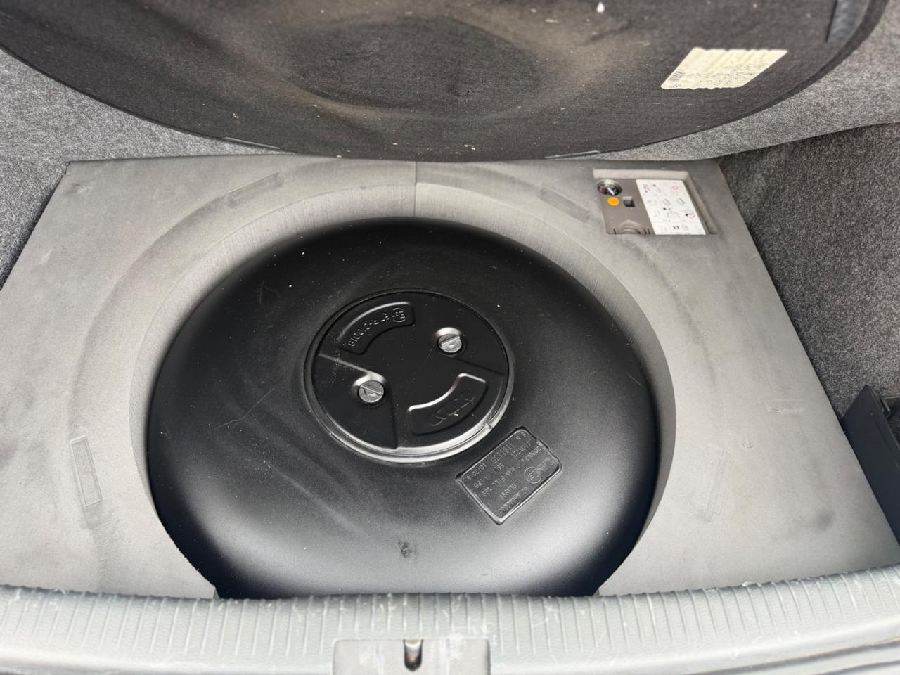 Volkswagen Golf 1.6 5p. Comfortline BiFuel G