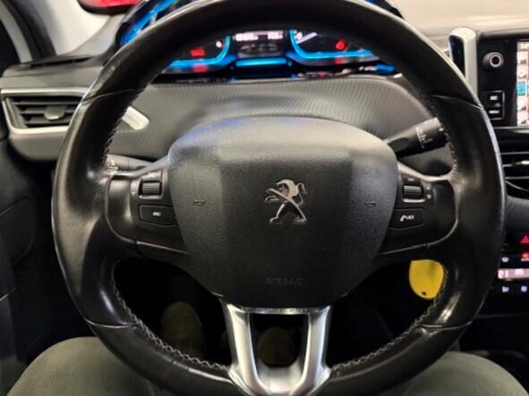 Peugeot 2008 BlueHDi 120 S&S Allure