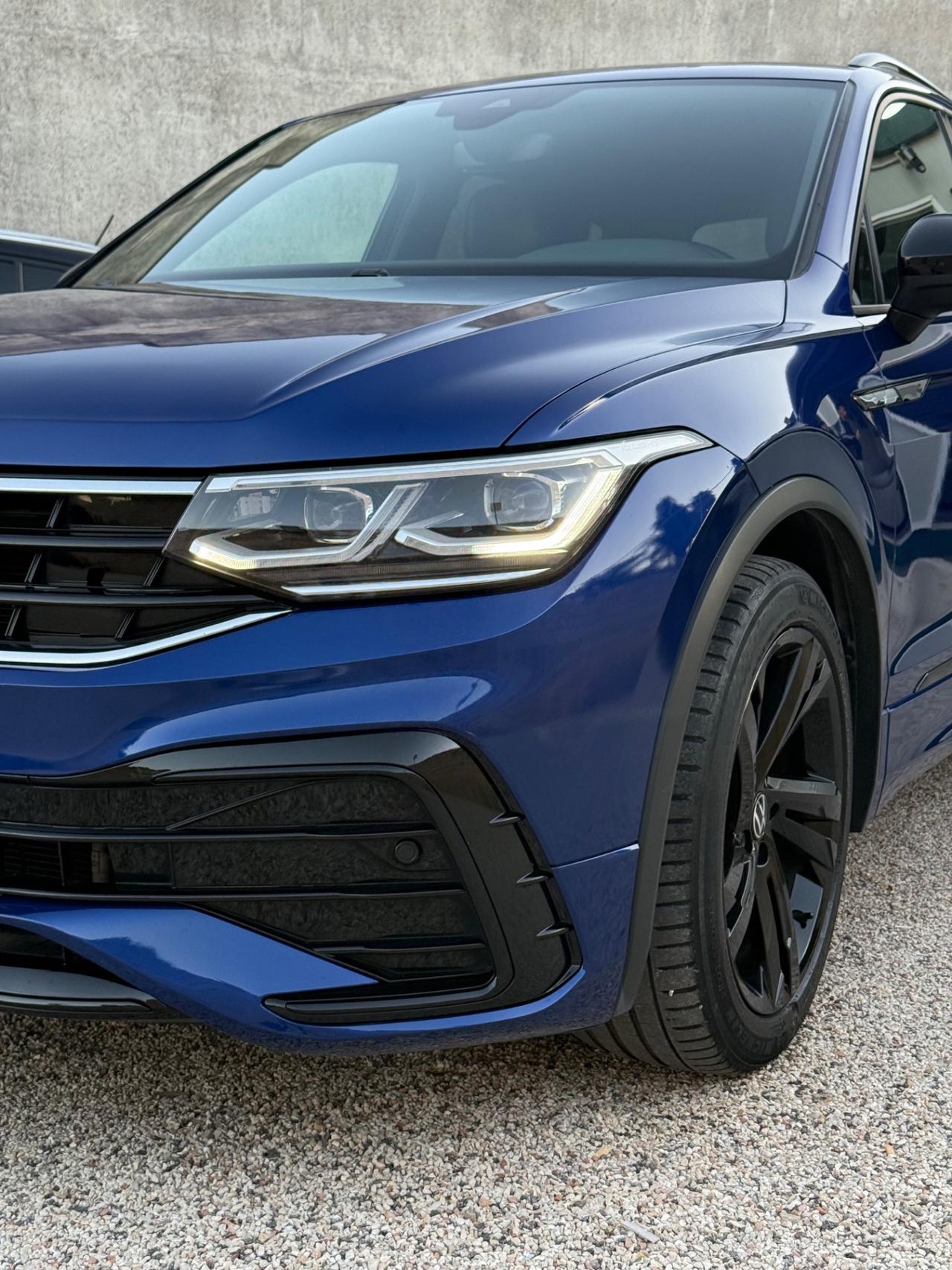 Volkswagen Tiguan 2.0 TDI 150 CV SCR DSG R-Line
