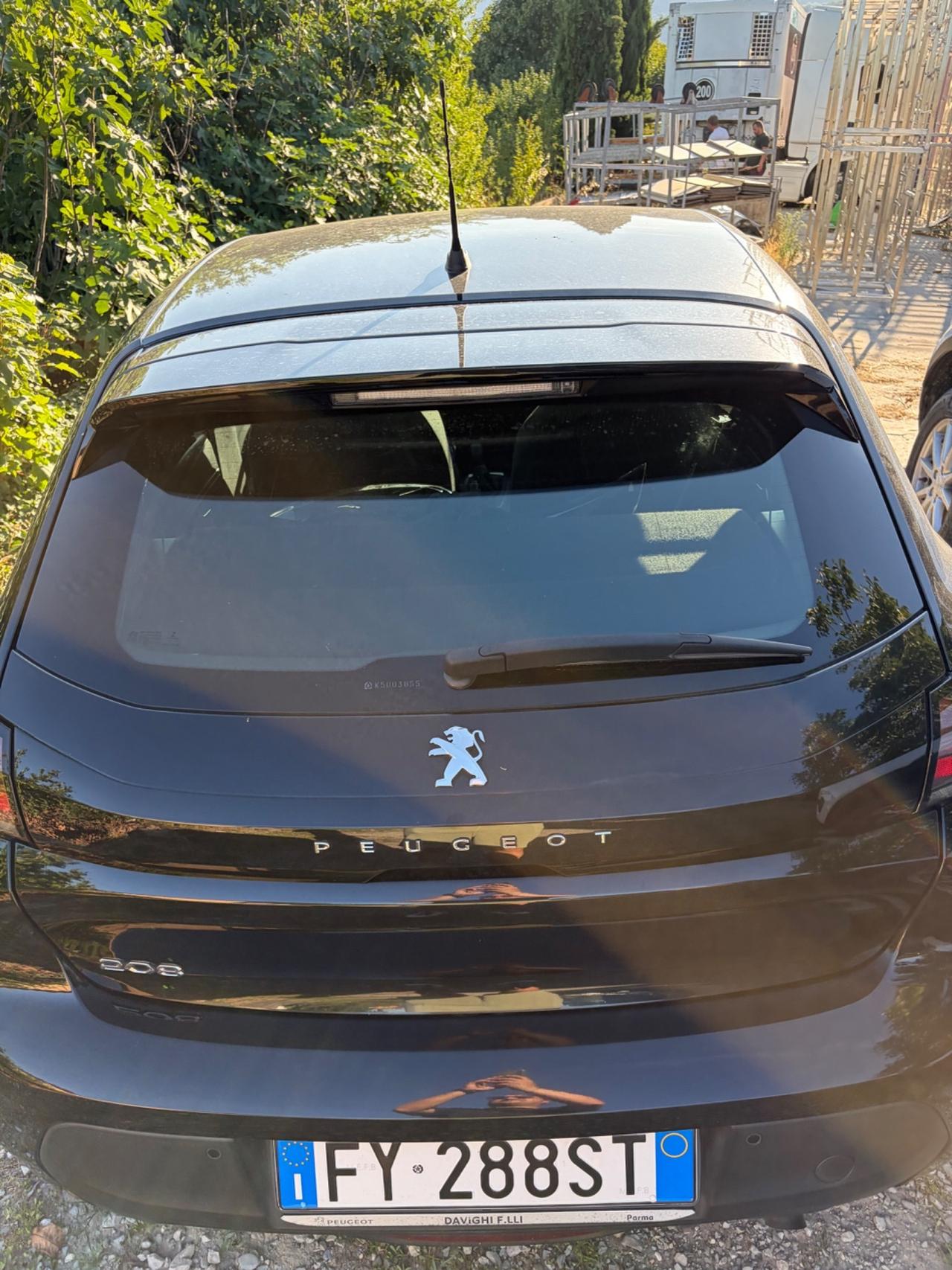 Peugeot 208 PureTech 1.2 65MILA KM INCIDENTATA