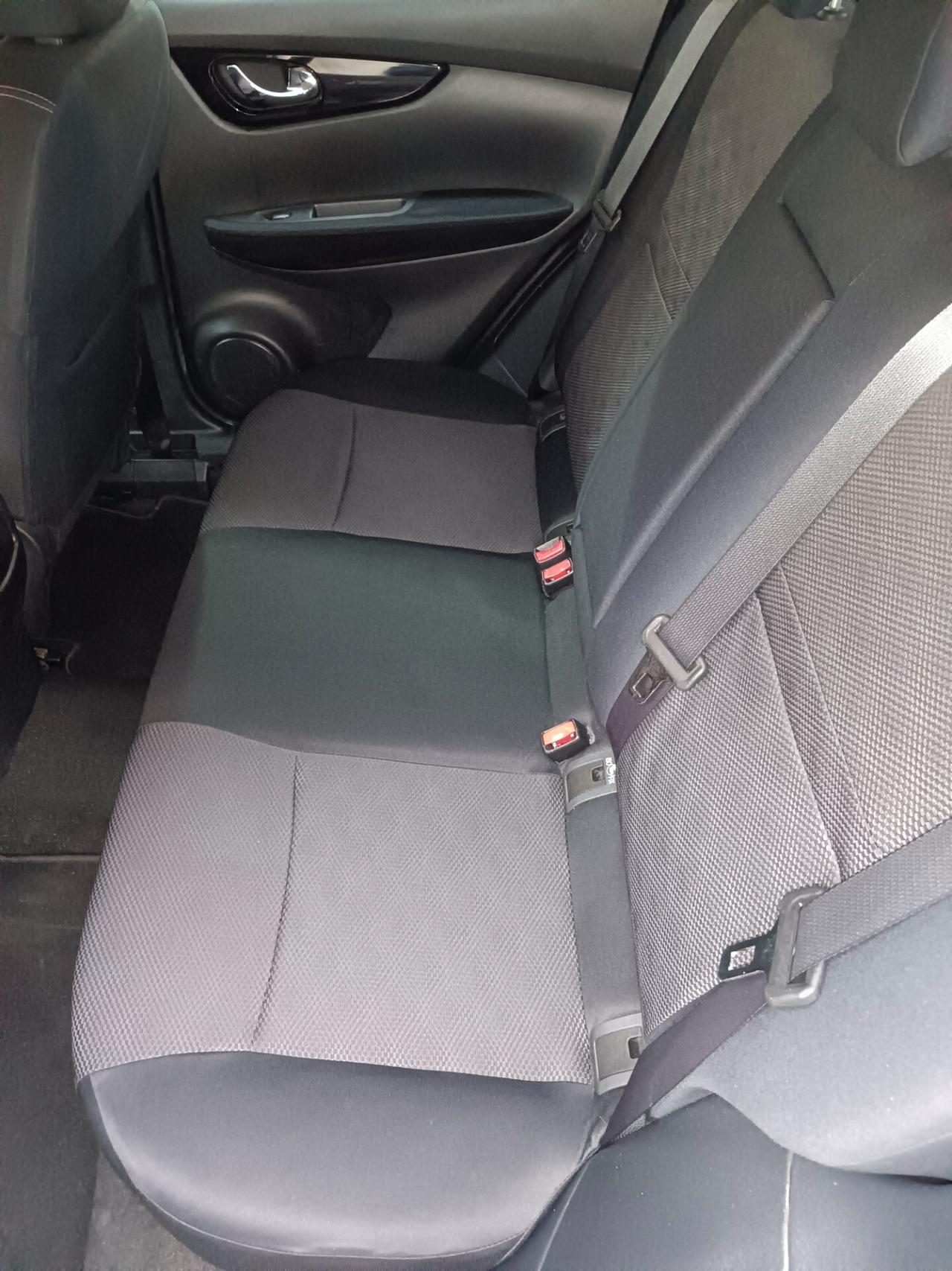 Nissan Qashqai 1.5 dCi TEKNA NAVI CAMERA FULL