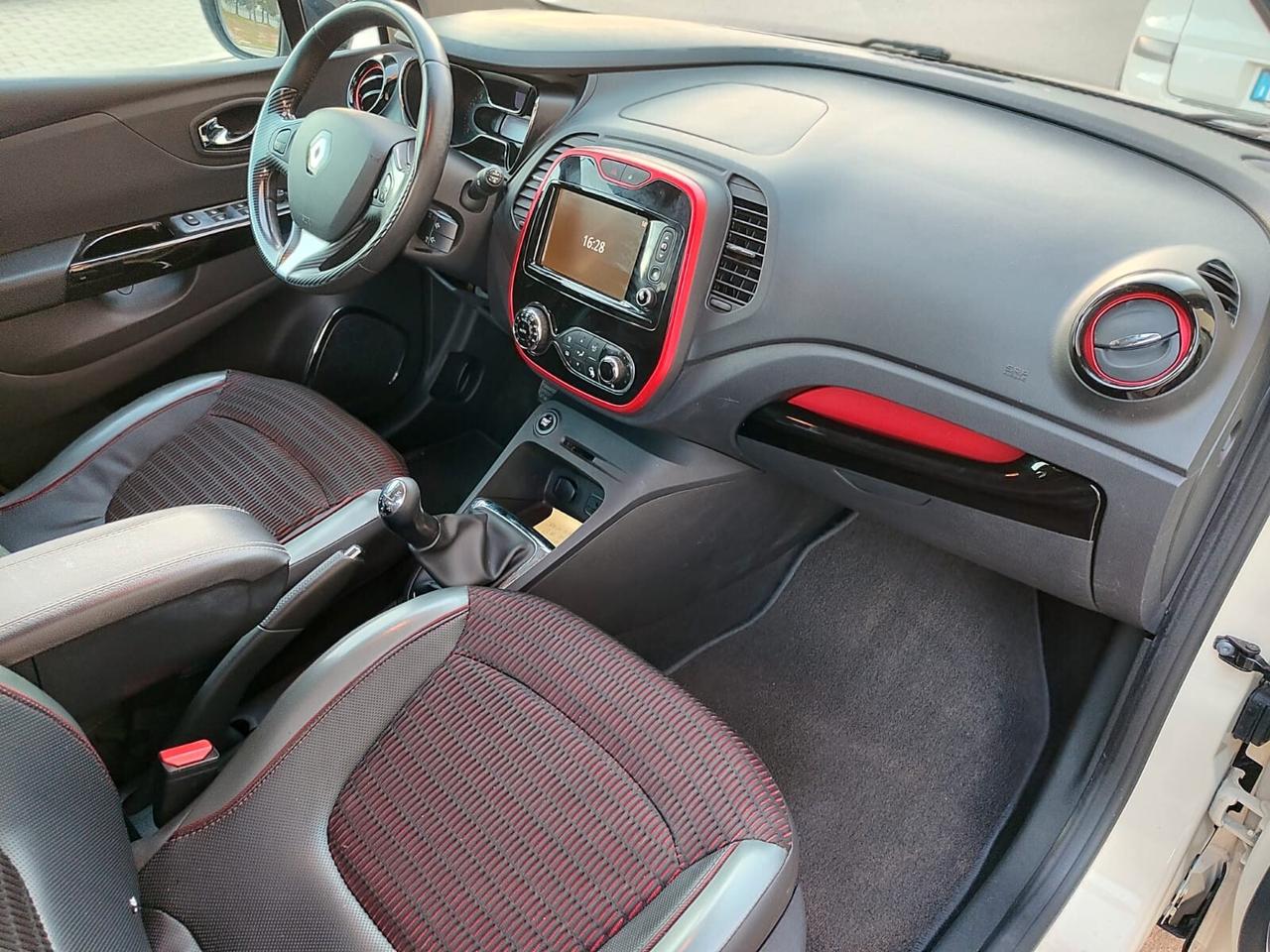 Renault Captur 1.5 dCi 90CV 2017 SUPER FULL!!