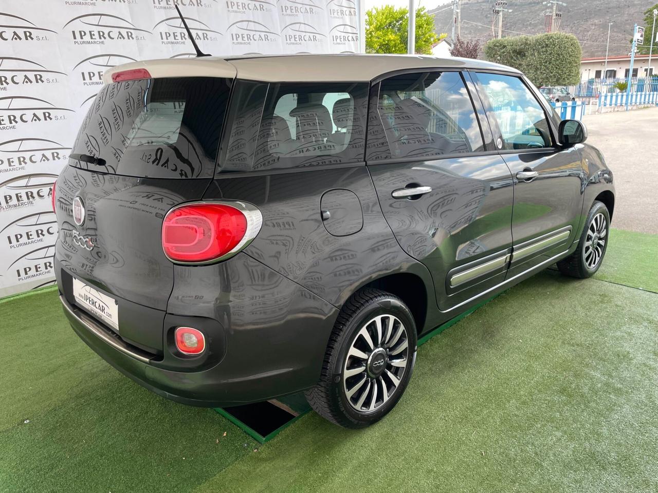 Fiat 500L Living 0.9 TwinAir Turbo Natural Power Lounge
