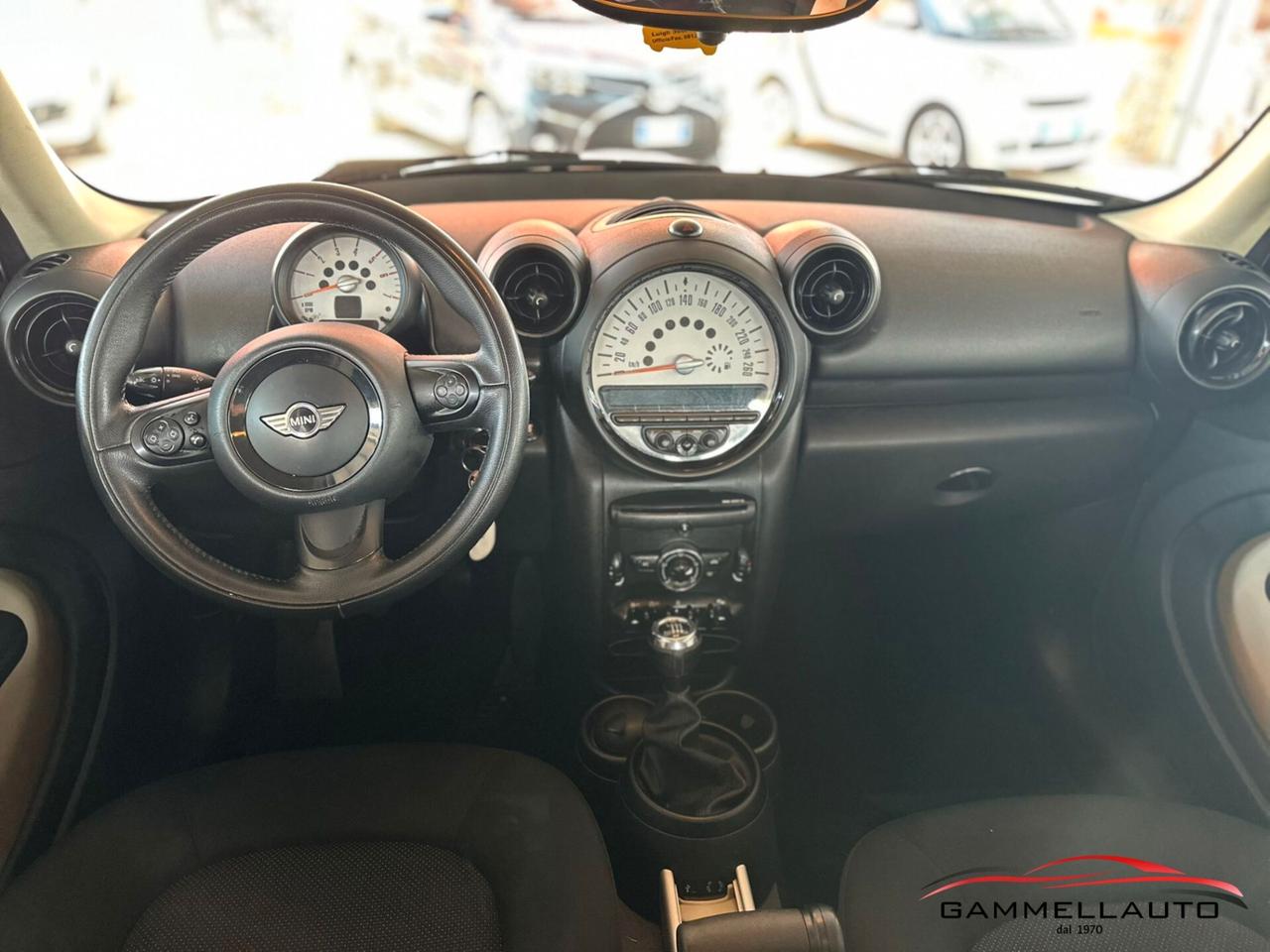 Mini Countryman 1.6 One D 90cv