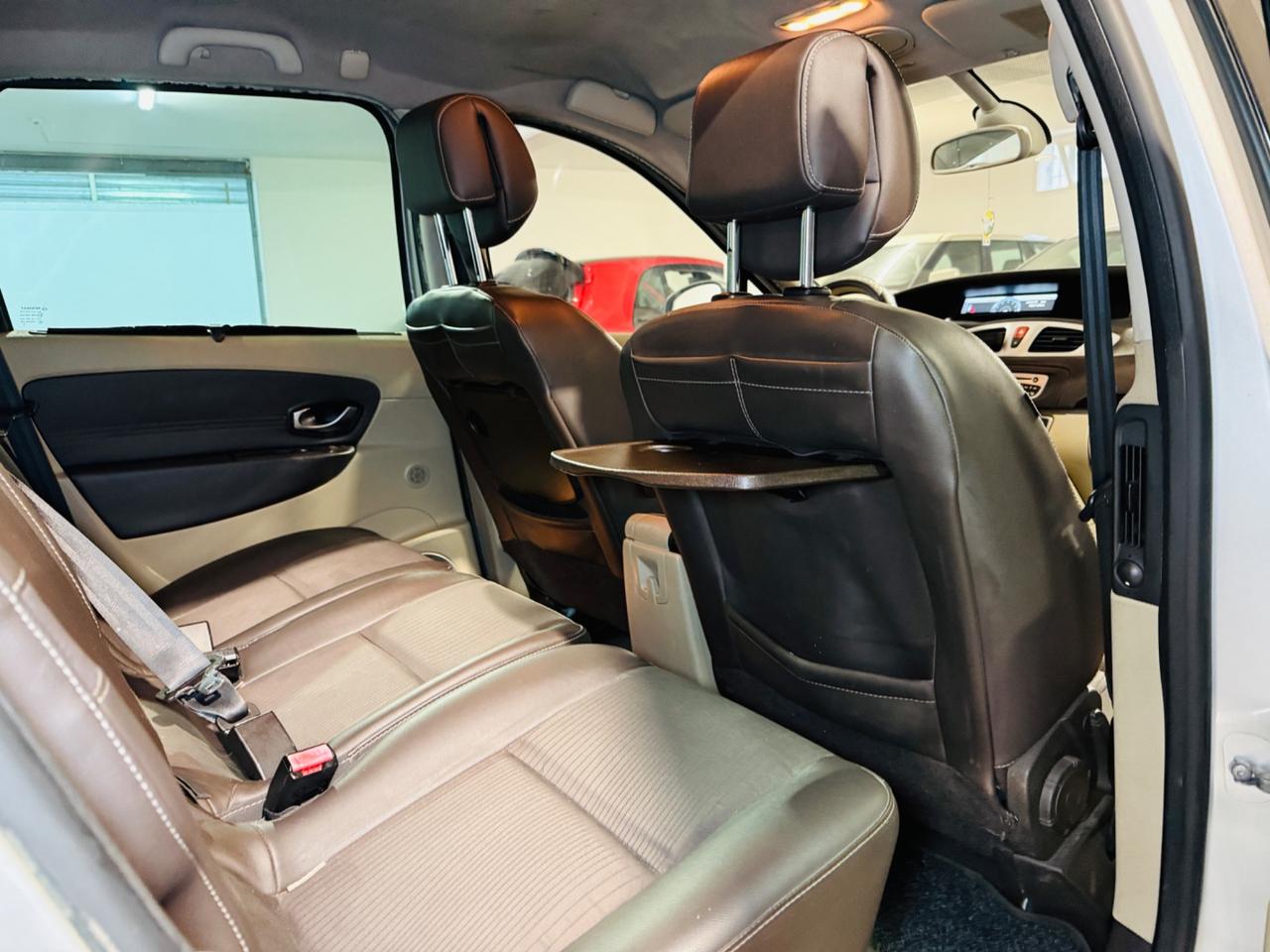 Scénic 2.0 dCi 150CV *AUTOMATICA*7 POSTI*
