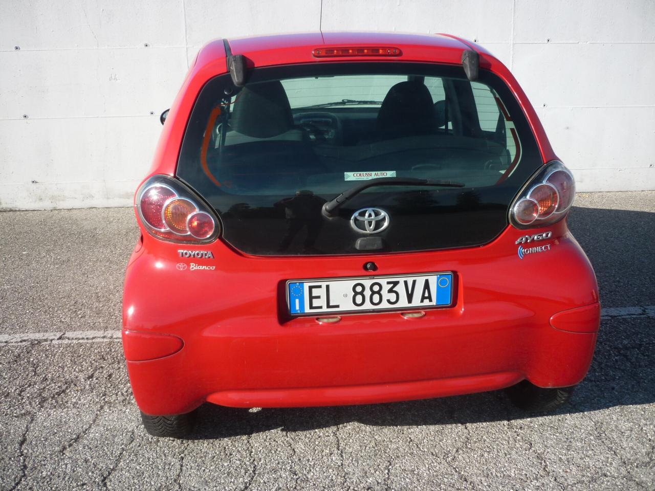 Toyota Aygo 1.0 12V VVT-i 5 porte Now Connect KM 66.800