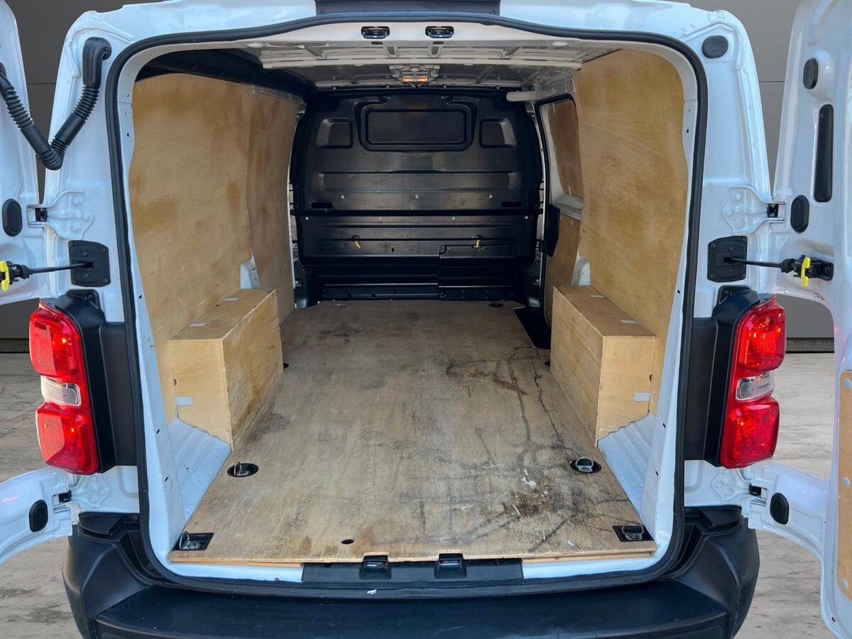 Opel Vivaro 1.5 TD L3 H1 120 cv
