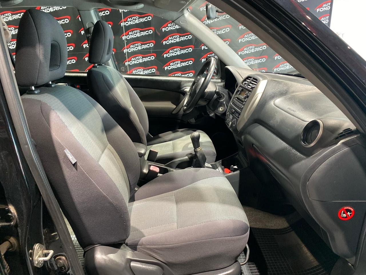 Toyota RAV 4 2.0 Diesel - 2004