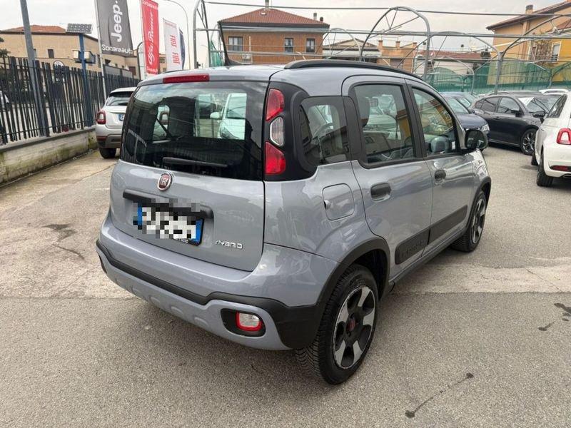 FIAT Panda 1.0 FireFly S&S Hybrid City Cross