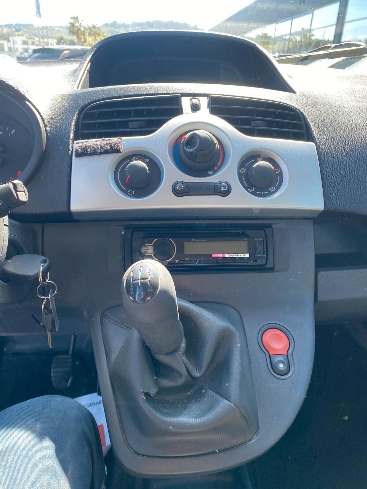 Renault Kangoo 1.5 dCi 75CV F.AP. 4p. Express