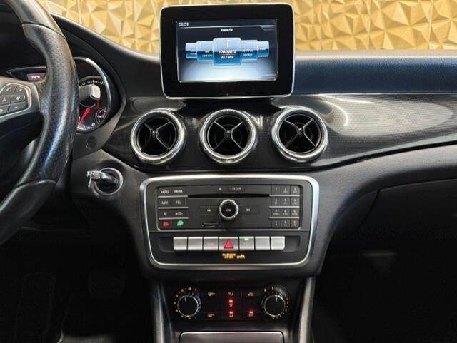 Mercedes-benz CLA 220 d S.W. Automatic Business