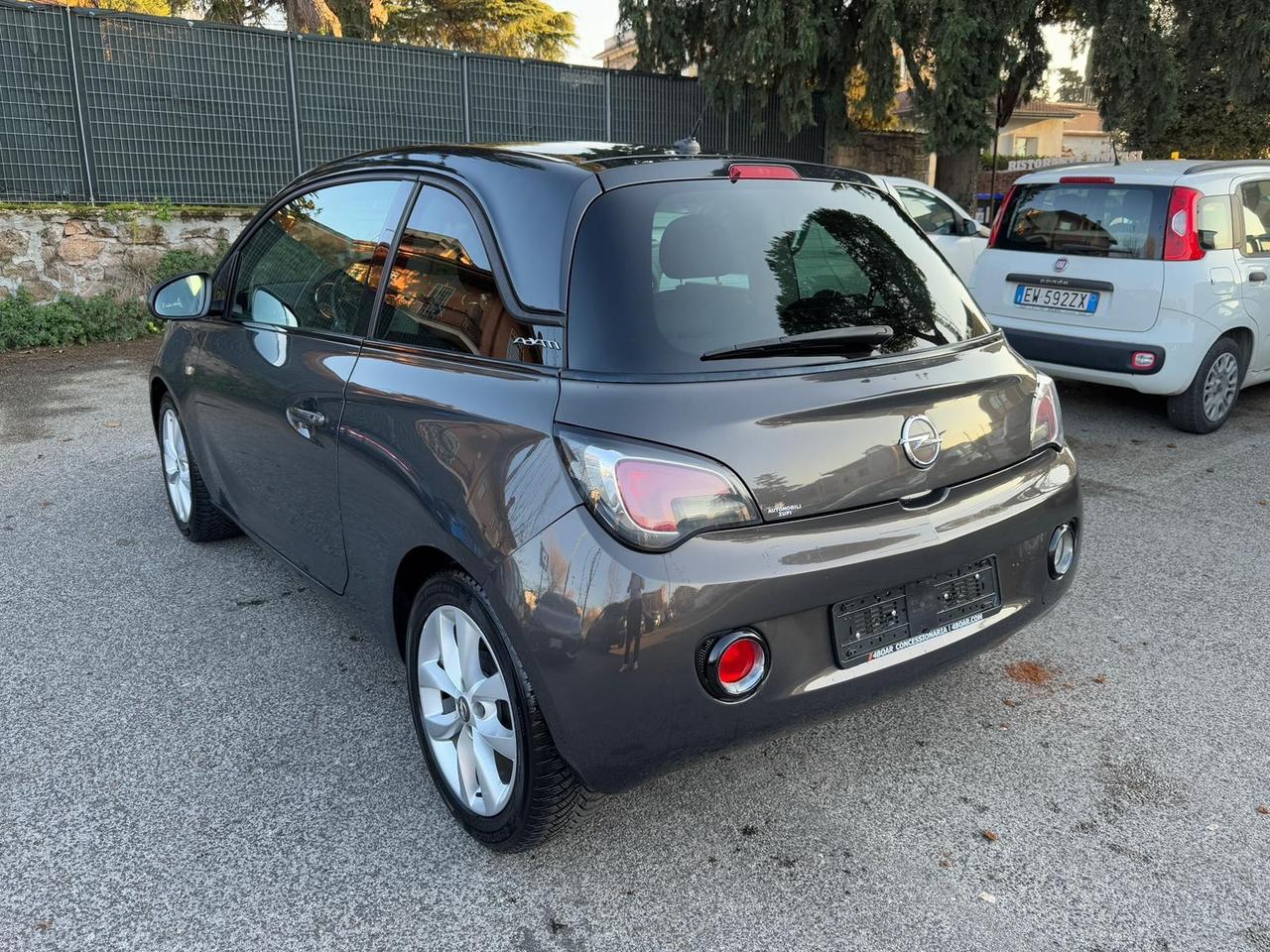 Opel Adam 1.2 70cv Neopatentati Euro 6b