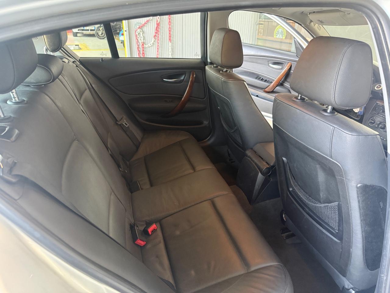 Bmw 116 116i 5p. Futura