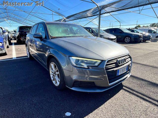 AUDI A3 A3 Sportback 1.6 tdi Business 110cv targa FE953GD