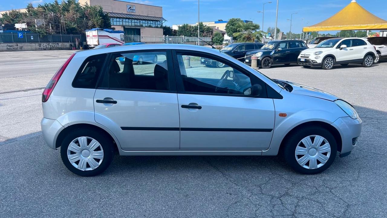 Ford Fiesta 1.4 TDCI 5p. Ambiente
