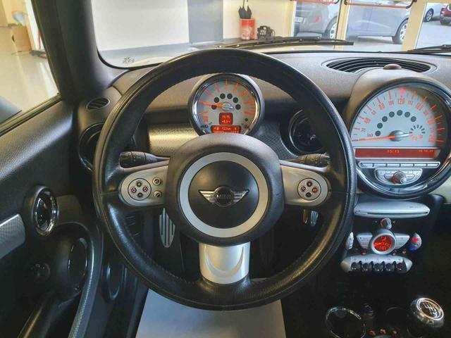 MINI Cooper S 1.6 16V Cooper S