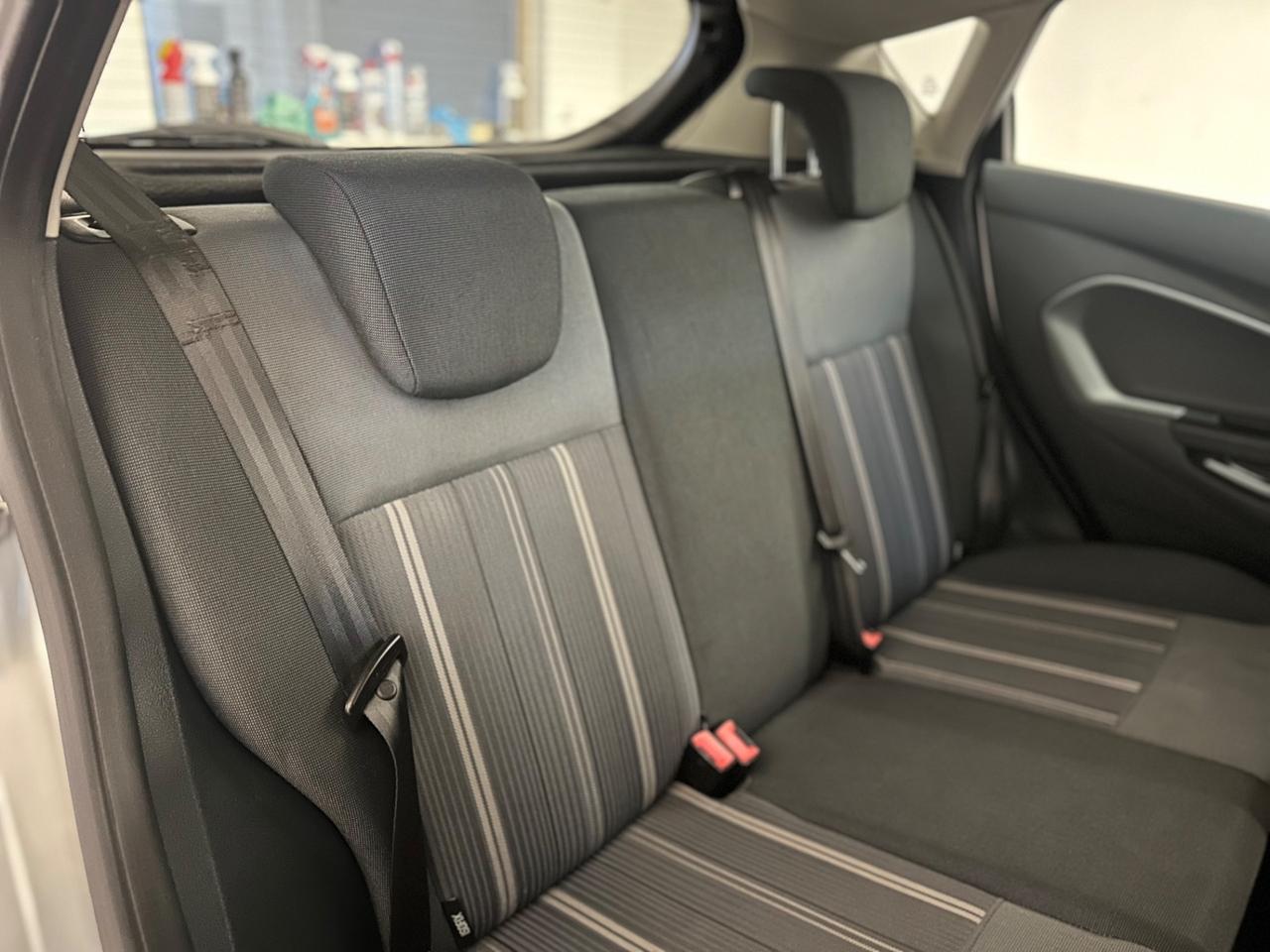 Ford Fiesta 1.4 5 porte Bz.- GPL Titanium NEOPATENTATI